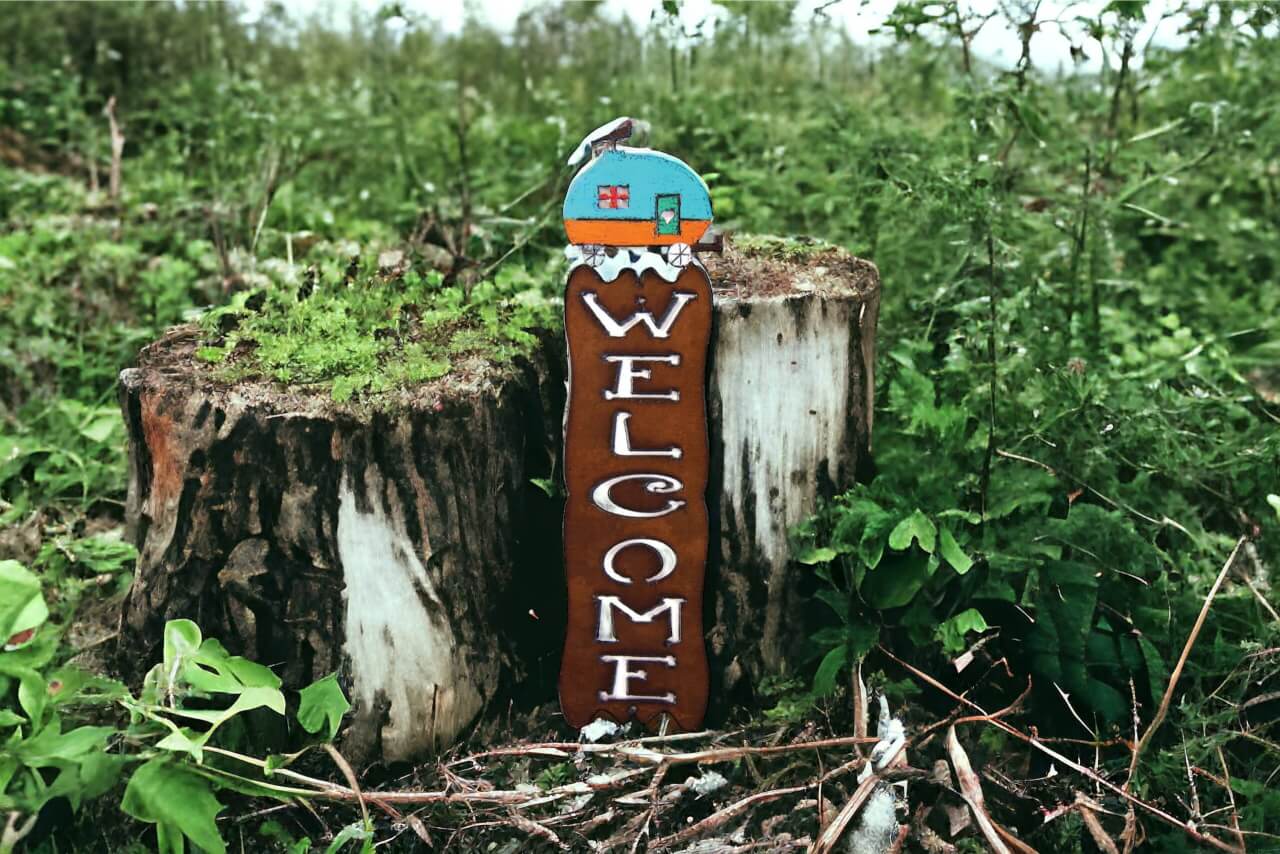 Whimsies - Camper Trailer Welcome Sign Garden Outdoor Rustic Metal