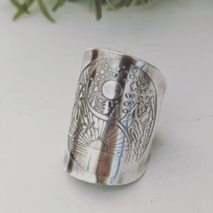 Spoon Jewelry Mountain Scene Hand Embossed Spoon Ring: 8