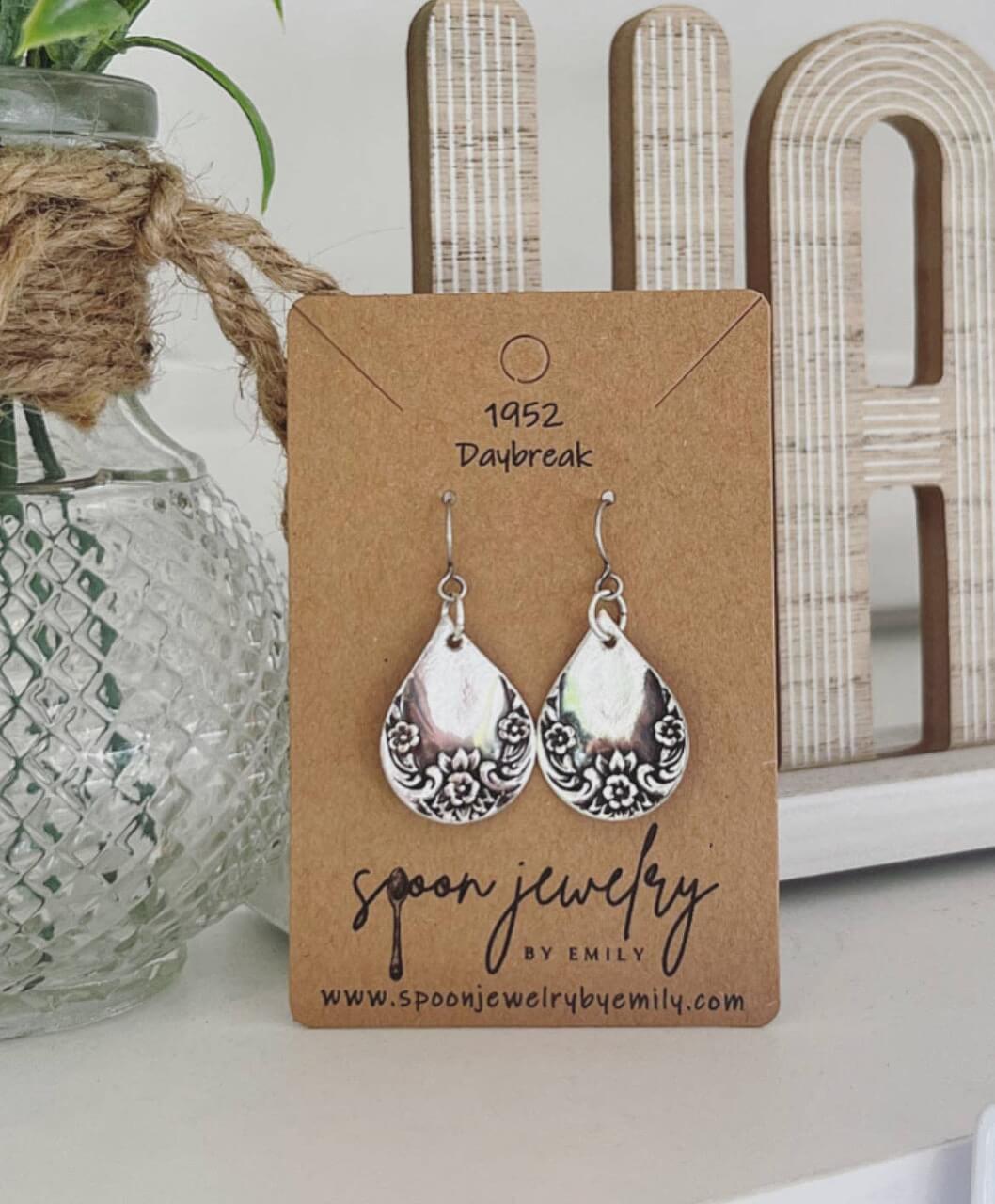 Spoon Jewelry By Emily - Vintage Daybreak 1952 Earrings