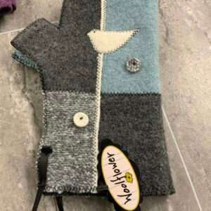 Woolflower bluebird fingerless