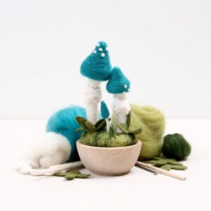 Benzie Design – Needle Felting Kit, Blue Roundhead