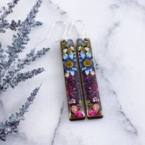 No Man’s Land – Modern Meadow Bar Earrings