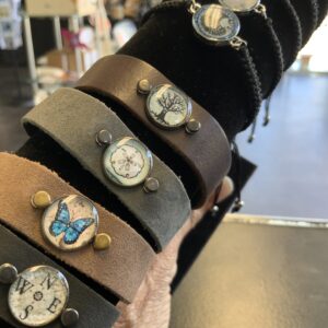 Spirit Lala Leather Cuff