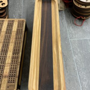 Zigzag Cracker/Bread Tray