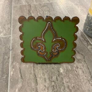 fleur de lis Metal Stand