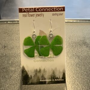Clover Earrings Petal Connection
