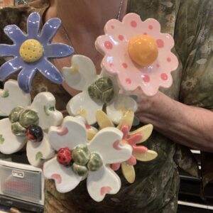 Colonial Folk Art SHORT Stem Ceramic Flower