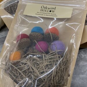 Oakwind Hollow – Wool Felt Acorns – Set of 8