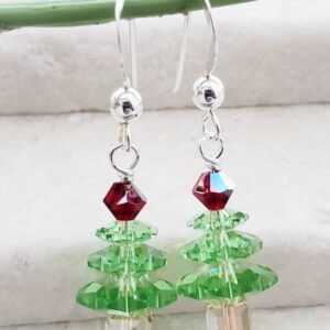 Sosie Designs – Xmas Tree Earrings