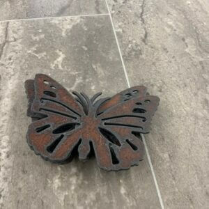 Butterfly magnet