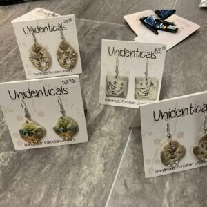 Unidentical earrings