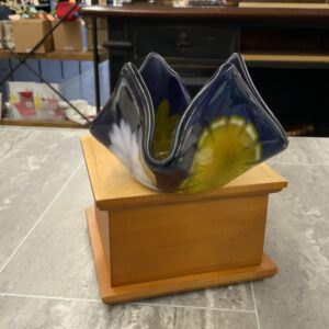 JSG Votive Purple Irridescent Flowers