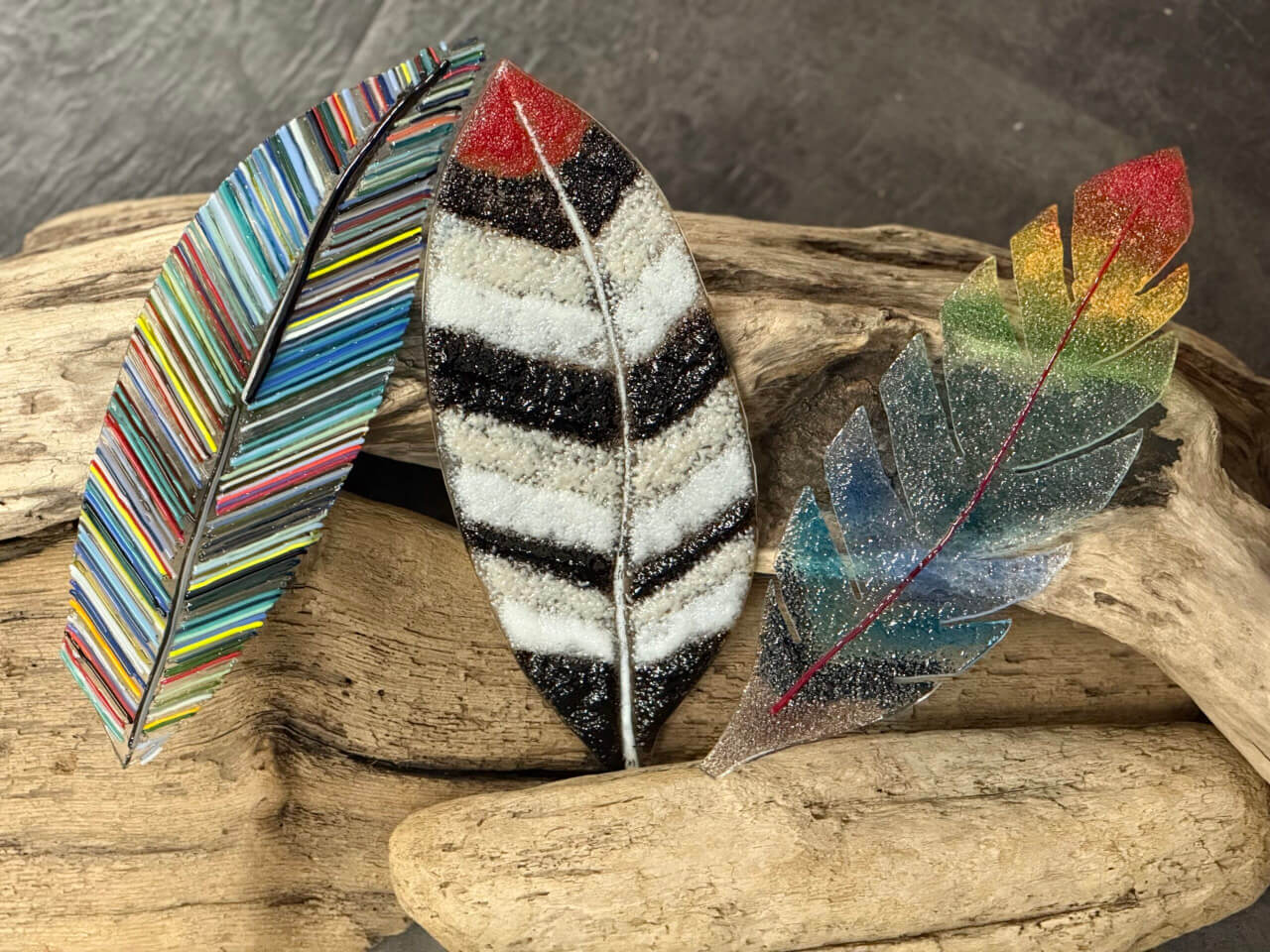 You are currently viewing Fused Glass Feathers